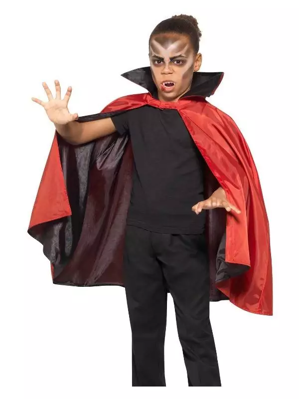 Smiffys Cape Réversible Enfant Vampire 4 Smiffys Cape Réversible Enfant Vampire – Image 2